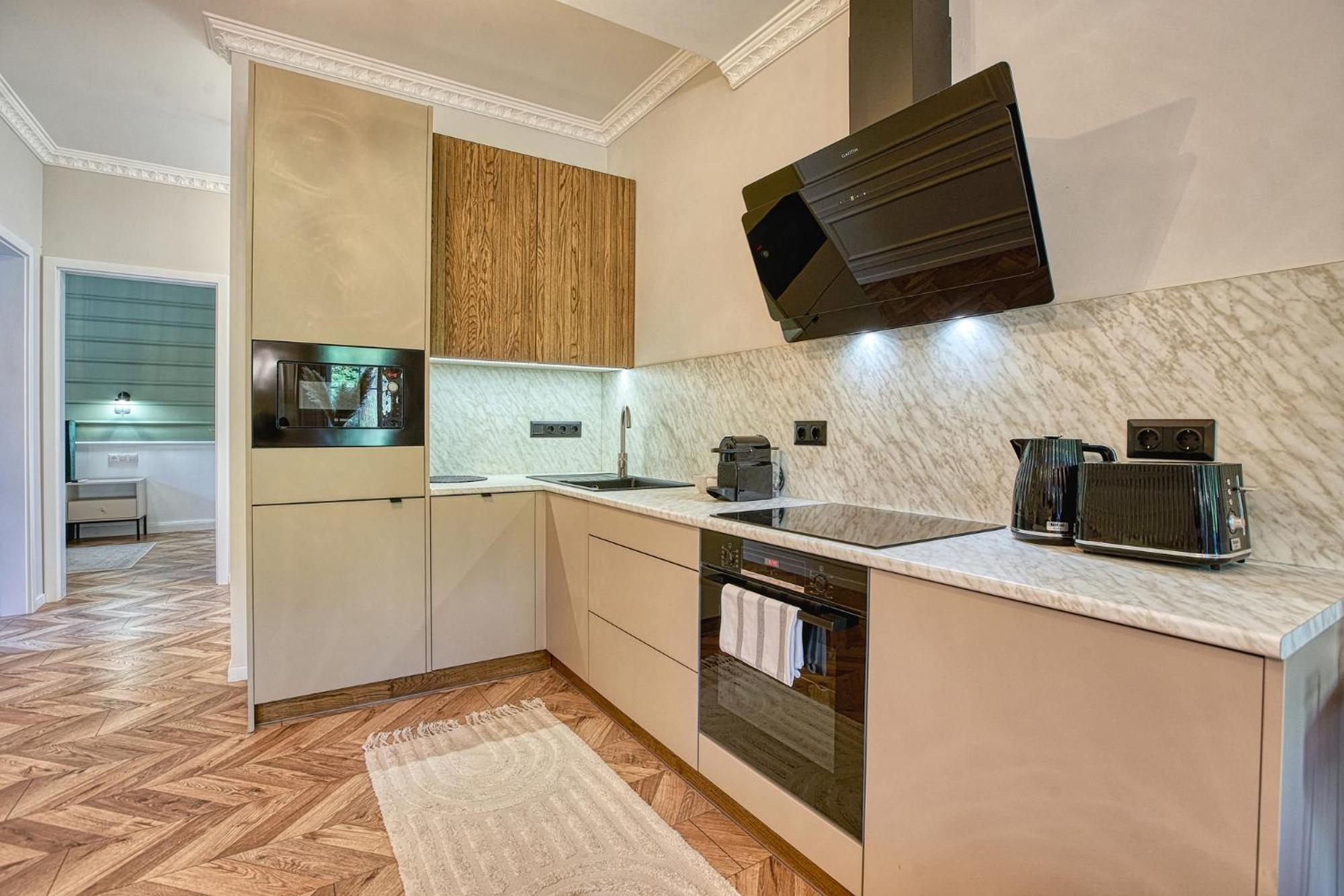 The Doors Luxury Apartment Mosonmagyaróvár 外观 照片